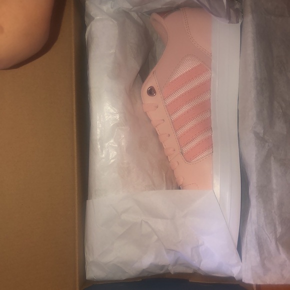 K-Swiss Women's Court Tre Shoes - Picture 10 of 10